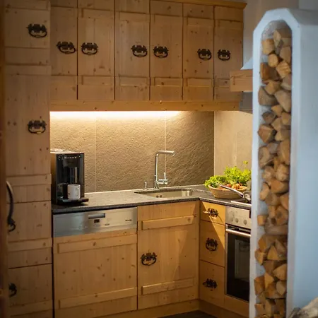 Almhuetten Domek alpejski Saalbach-Hinterglemm