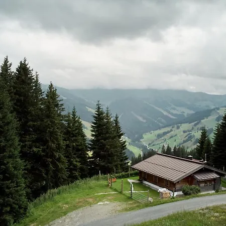 Domek alpejski Almhuetten Saalbach-Hinterglemm