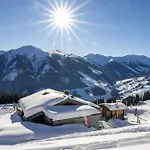 Almhuetten Chalet *