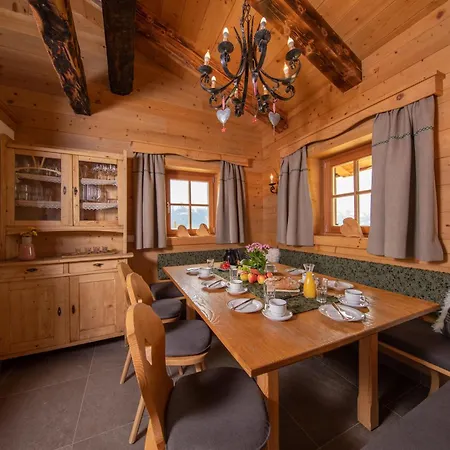 Almhütten Chalet Saalbach-Hinterglemm