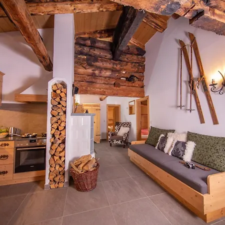 Almhuetten شاليه *