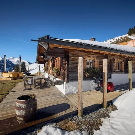 شاليه Almhuetten *